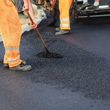 Driveway Maintenance Services in Tremont, IL